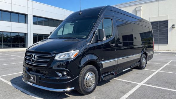 10 passenger sprinter van lancaster