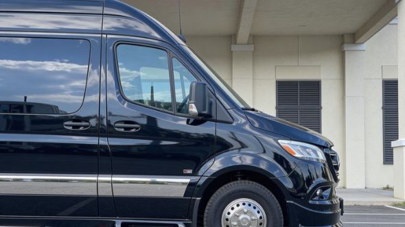 lancaster 12 passenger sprinter van