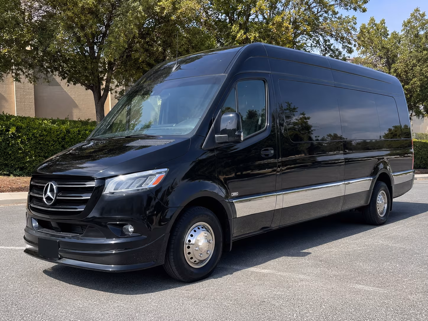 find the perfect transportation for your next private event 2