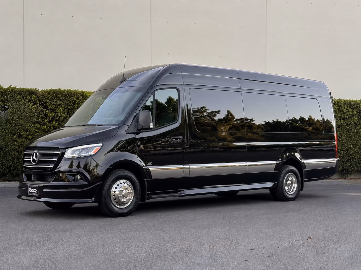 find the perfect transportation for your next private event 3